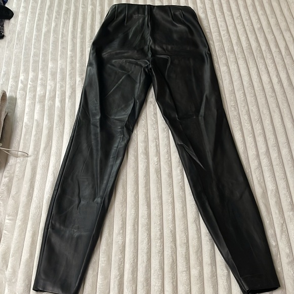 Zara Black High-Waisted Pants - Picture 8 of 9